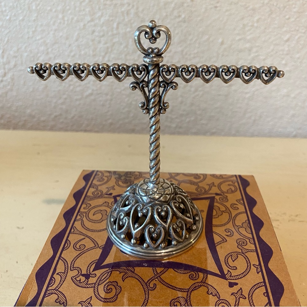 Vintage Brighton Heart
Cross Filigree Jewelry
Holder